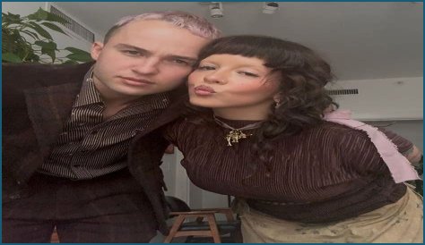 Who is Melanie Mayron Dating Now?