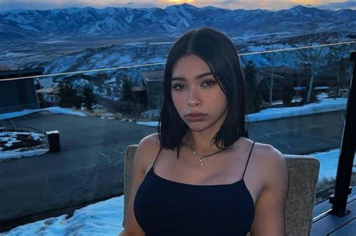 Aishah Sofey: Latest Twitter Updates & More