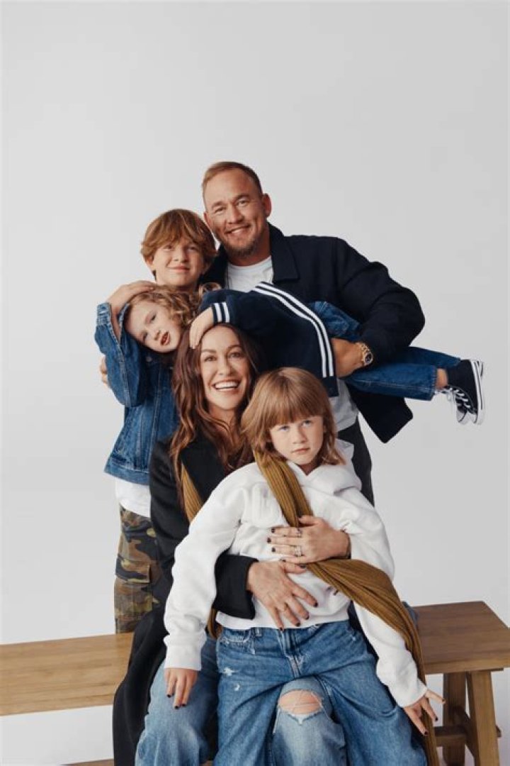 Alanis Morissette's Husband: Age, Kids & More