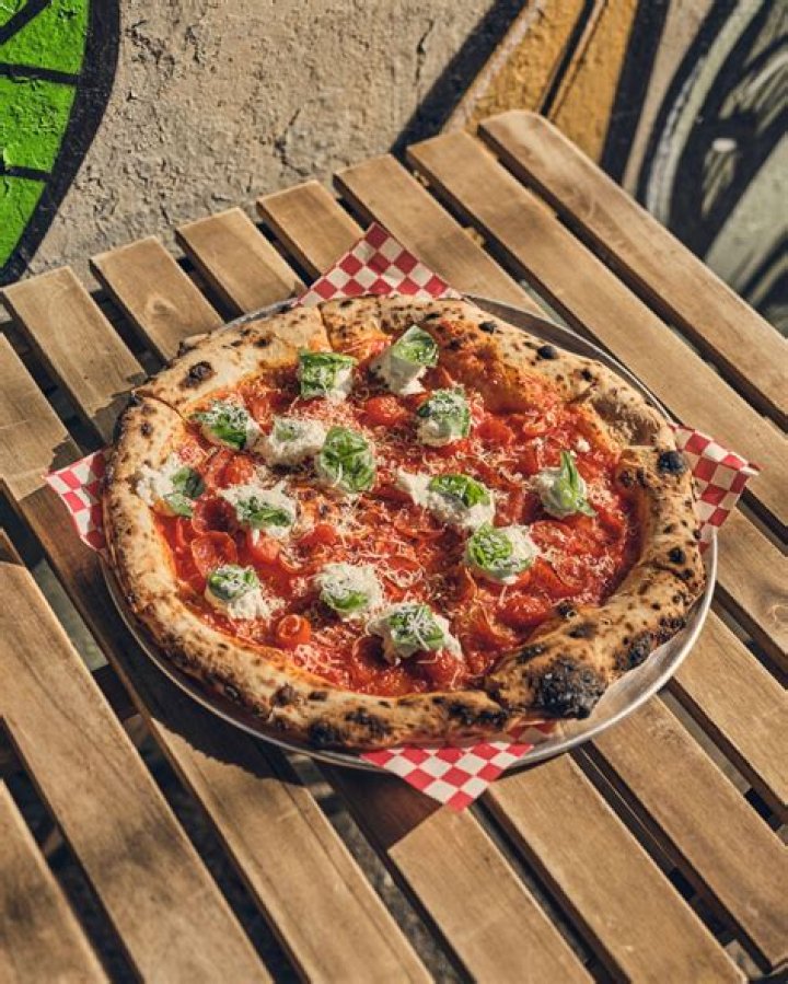 Best Pizza in Andover: Bob & Luigi's