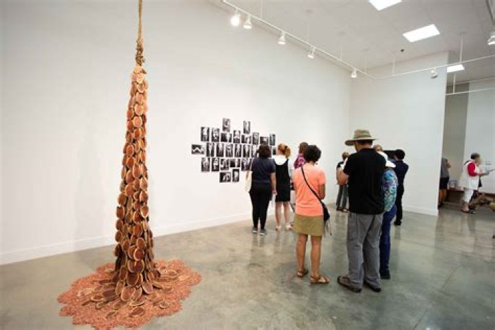 Discover Top Art: Listings, Exhibitions & More