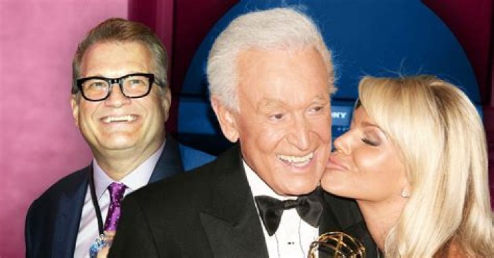 Drew Carey's Net Worth: Age, Wife, Height & More