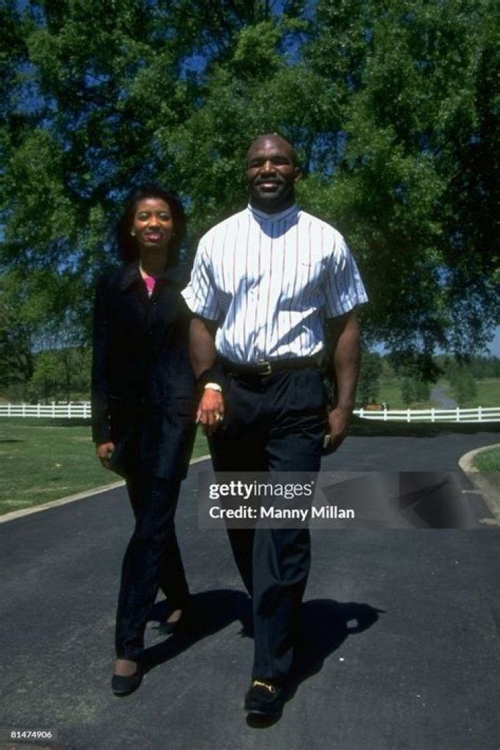 Evander Holyfield and Dr. Janice Itson: A Look at Their Relationship