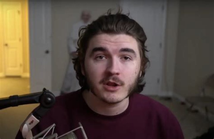 Jschlatt: Bio, Real Name, Age, Net Worth & More