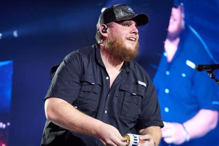 Luke Combs' Death Rumor Debunked