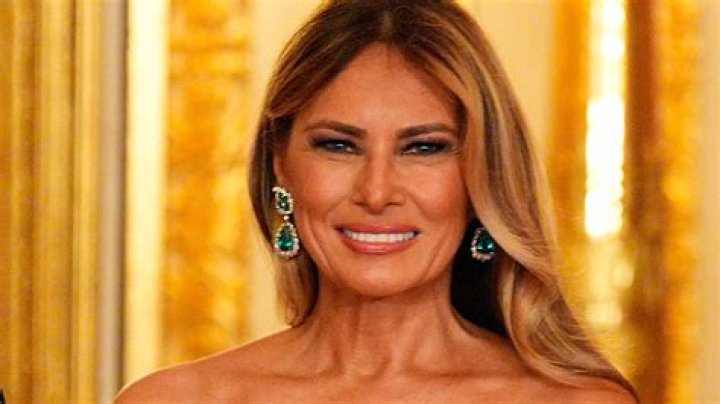 Melania Trump's Nude Photos: A Timeline