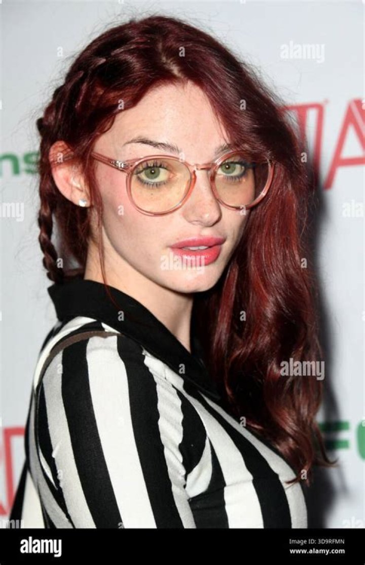 Shrooms Q: Rising Star Actress & Model