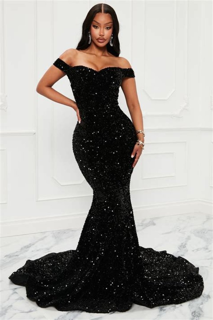 Unique FashionNova Find: One of a Kind Dress