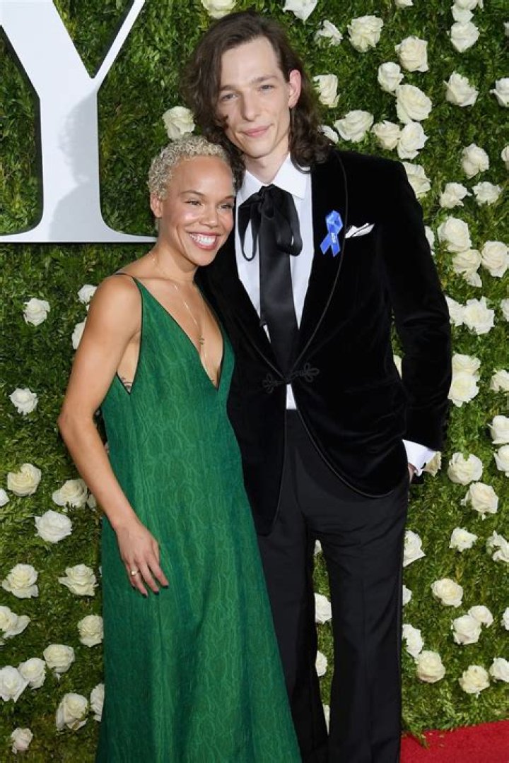 Unveiling The Secrets Of Mike Faist's Dating Life: Exclusive Insights