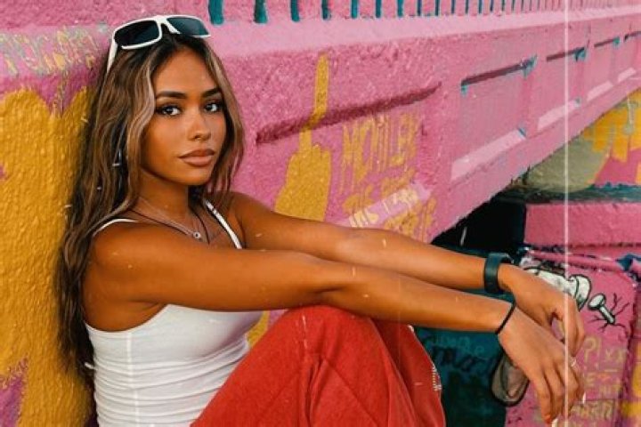 Ximena Saenz: Influencer & Content Creator
